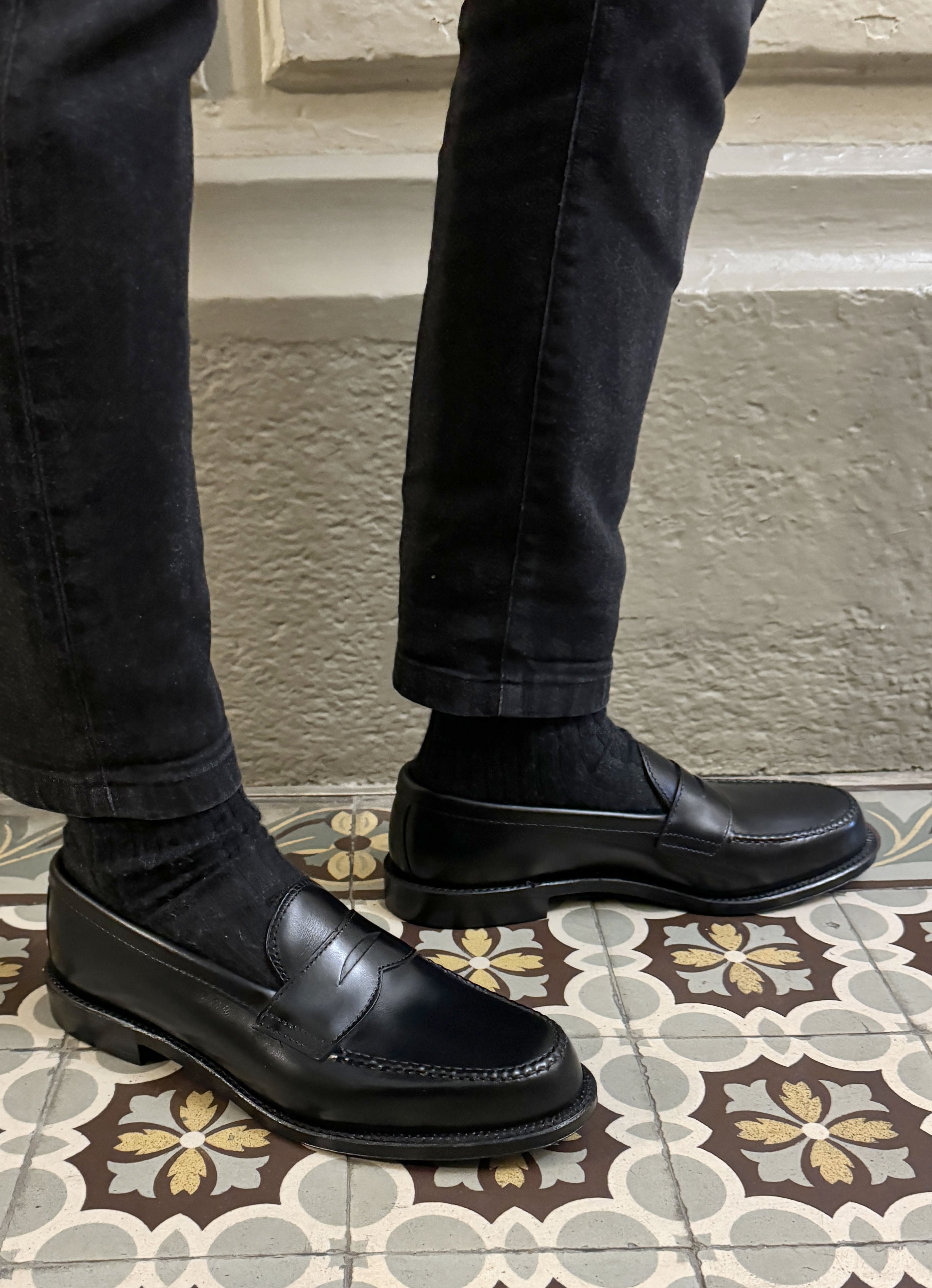 Alden  Penny Loafer 981 ブラック　8 1/2 Alden / LEISURE HAND SEWN [981] PENNY LOAFER Black Calfskin