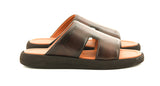 SAND KEVIN MARRON