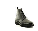 BOOTS 211