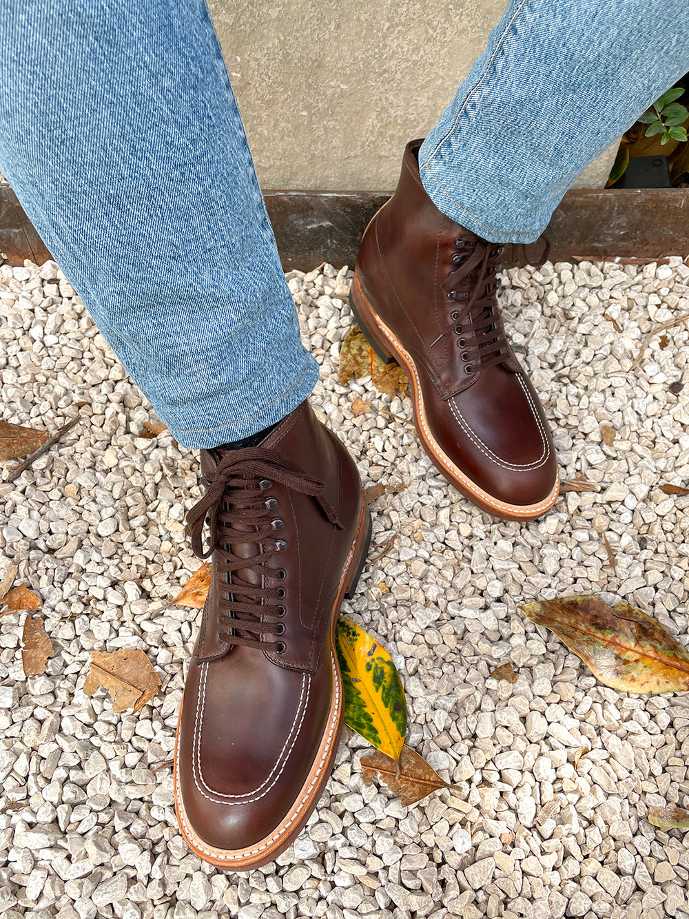 BOOTS ALDEN SHOE COMPANY 403D Upper Shoes