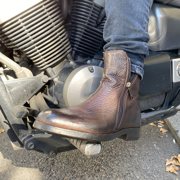 BOOTS DF18A