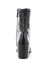 BOOTS AP35A