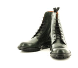 BOOTS D520