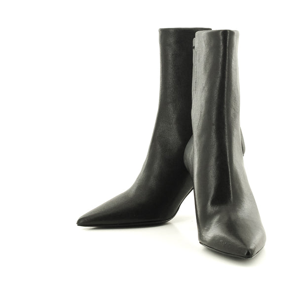 VINNIE BOOTIE