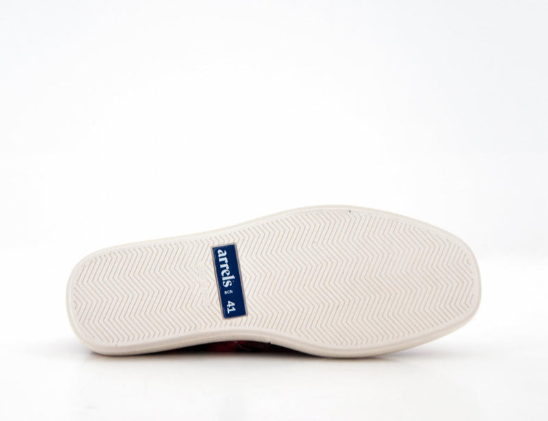 DERBY FRAISE W ROUGE