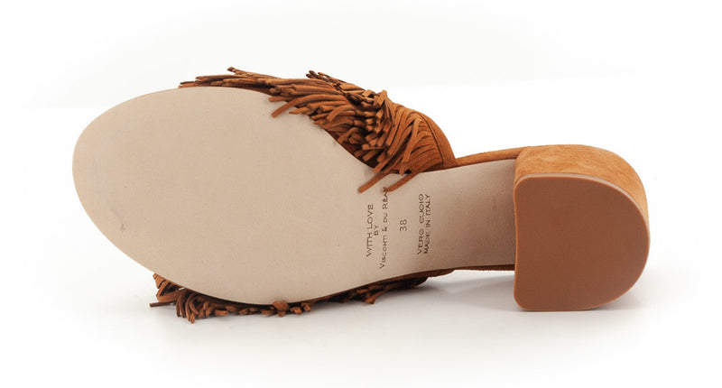 MISHA CAMOSCIO CAMEL